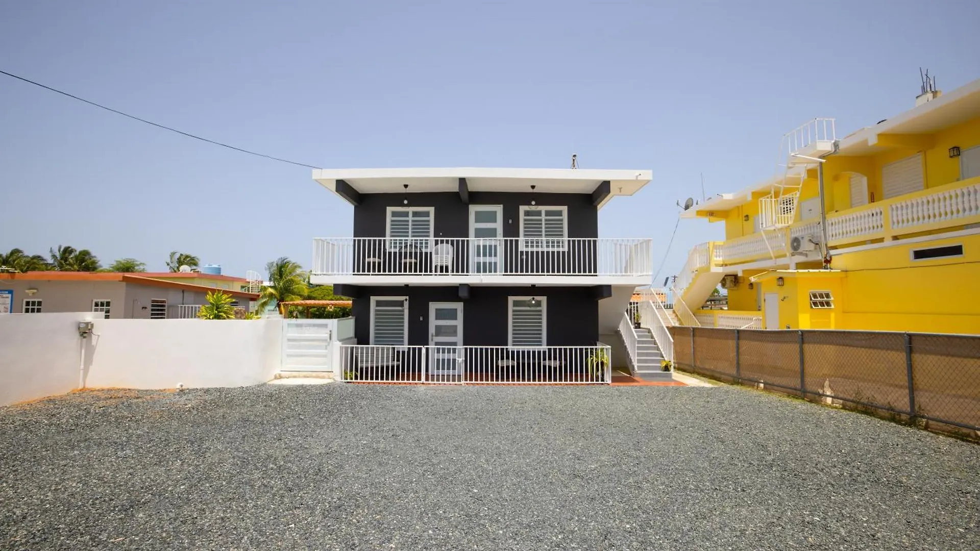 R&V Combate Beach House 1 With Pool 카보조로 아파트